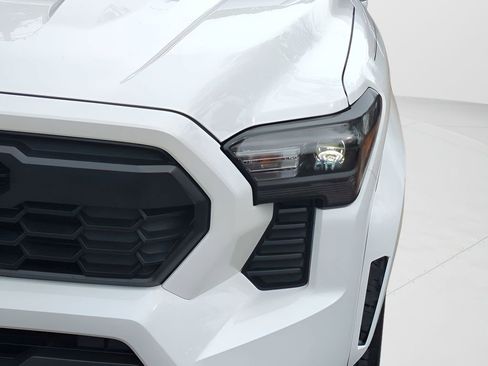 New 2025 Toyota Tacoma TRD Sport AWD/4WD image 10