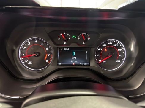 Used 2018 Chevrolet Camaro LT w/ RS Package image 17