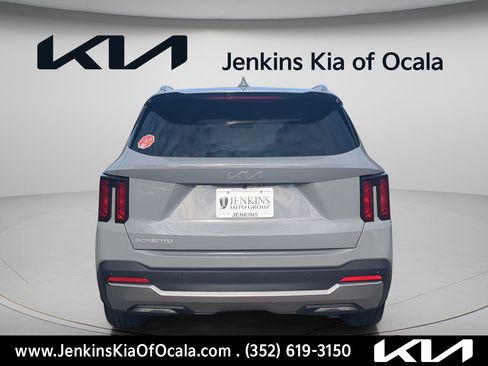New 2026 Kia Sorento EX w/ EX Premium Package FWD image 4