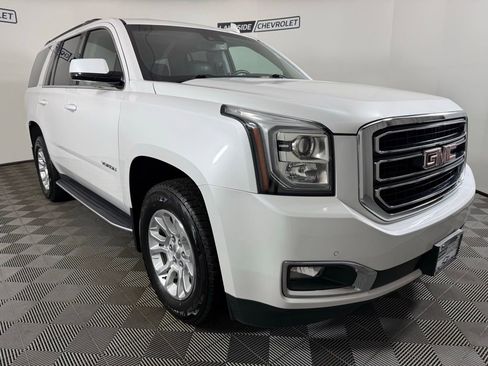 Used 2019 GMC Yukon SLT w/ Open Road Package AWD/4WD image 9