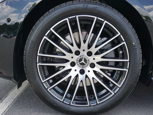 Certified 2025 Mercedes-Benz C 300 Sedan image 18