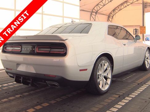 Used 2022 Dodge Challenger GT RWD image 3