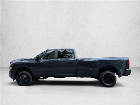 New 2026 RAM 3500 Big Horn AWD/4WD image 5