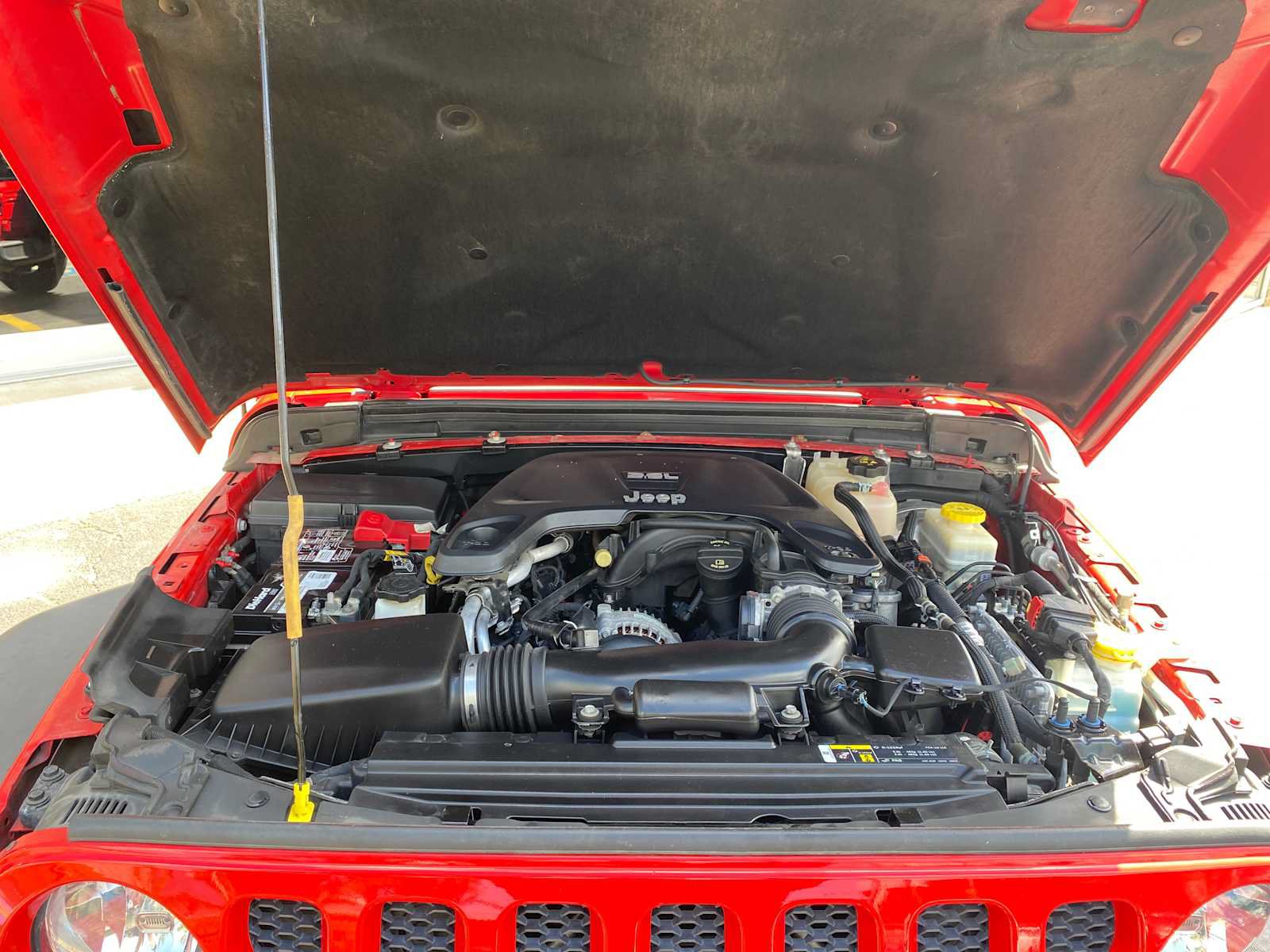 Used 2019 Jeep Wrangler Sport AWD/4WD image 6