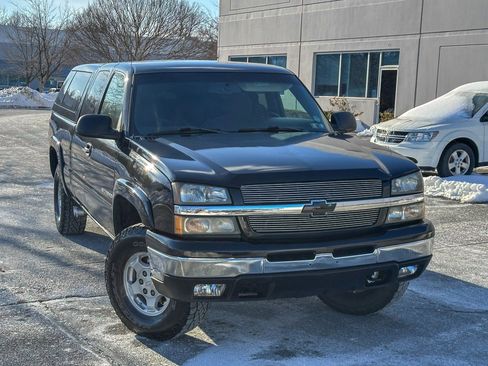 Used 2004 Chevrolet Silverado 1500 LT w/ Light Duty Power Package image 34
