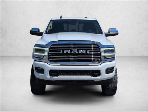 Used 2021 RAM 2500 Laramie AWD/4WD image 3