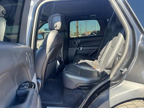 Used 2020 Land Rover Range Rover Sport HSE image 35
