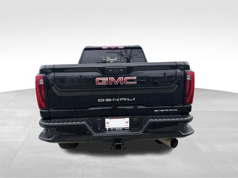 Used 2024 GMC Sierra 2500 Denali w/ Denali Reserve Package image 4
