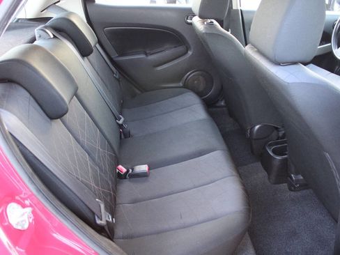 Used 2014 MAZDA MAZDA2 Sport image 6