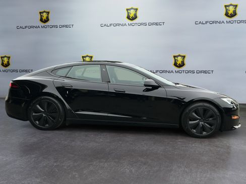 Used 2022 Tesla Model S image 4