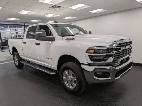 Used 2025 RAM 2500 Big Horn image 3