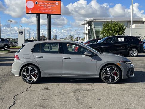 New 2026 Volkswagen GTI SE image 30