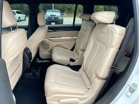 Used 2024 Jeep Grand Cherokee L Limited RWD image 25