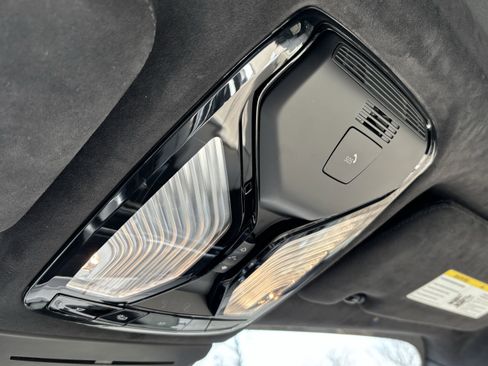 Used 2026 BMW X7 M60i image 27