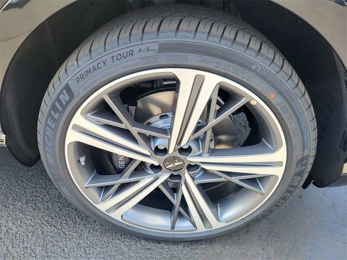 New 2026 Genesis GV80 3.5T e-SC AWD/4WD image 7