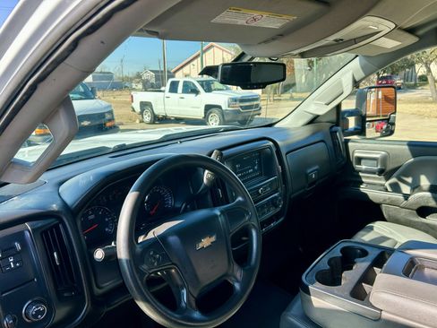 Used 2019 Chevrolet Silverado 2500 W/T w/ WT Convenience Package image 20