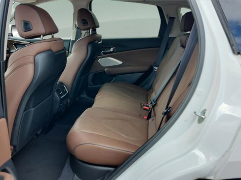 Used 2022 Acura RDX w/Advance Package image 11
