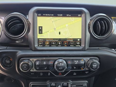 Used 2022 Jeep Wrangler Unlimited Sport AWD/4WD image 23