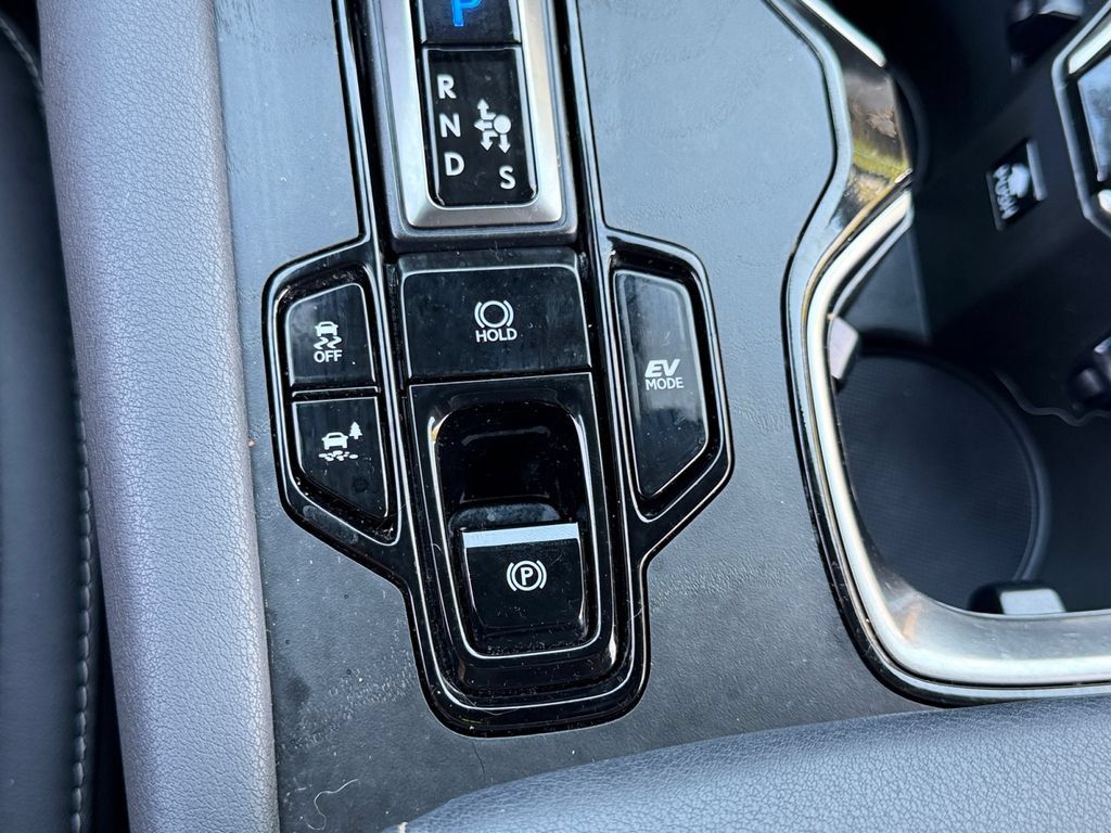 Certified 2023 Lexus RX 350 w/ Cold Area Package AWD/4WD image 30