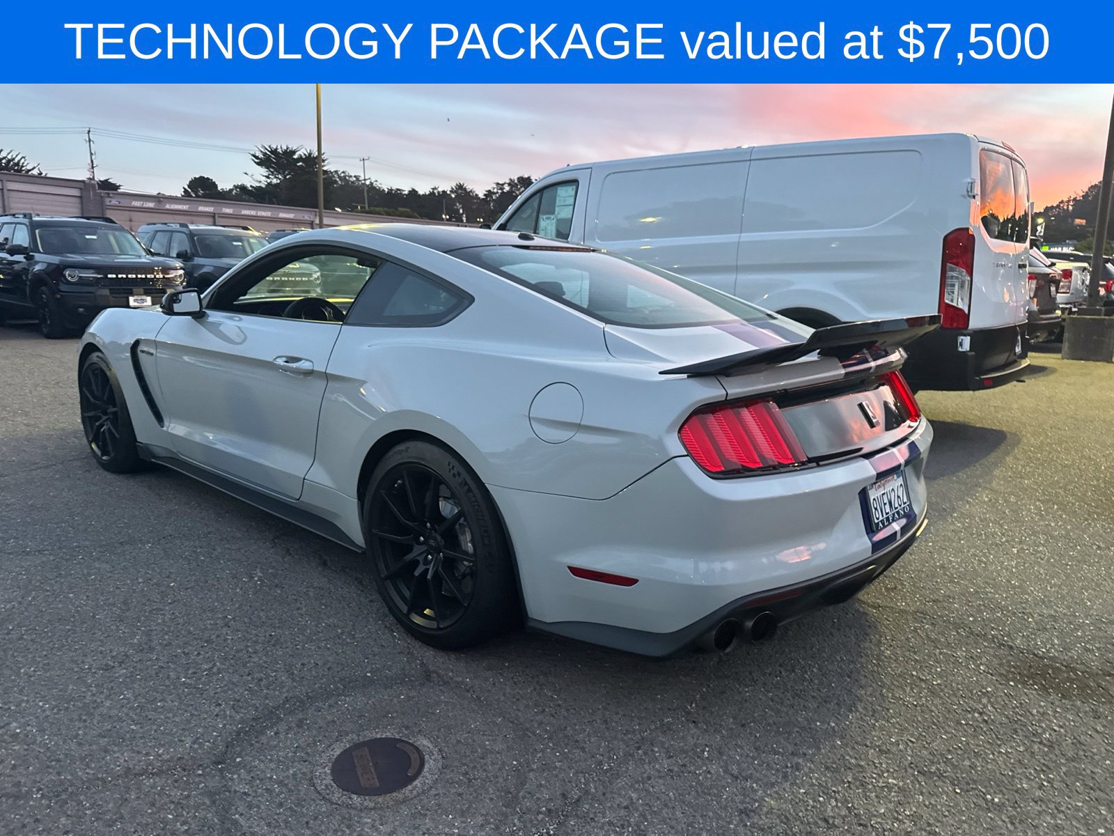 Used 2016 Ford Mustang Shelby GT350 w/ Technology Package RWD image 3