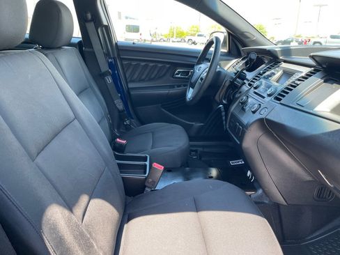 Used 2018 Ford Taurus Police Interceptor AWD image 15