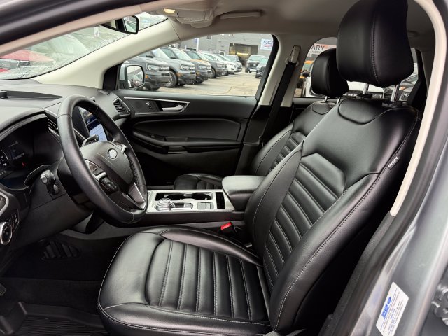 Certified 2023 Ford Edge SEL w/ Convenience Package AWD/4WD image 6