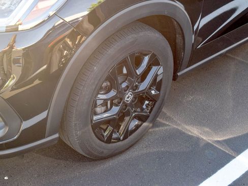 Used 2024 Honda HR-V Sport image 12