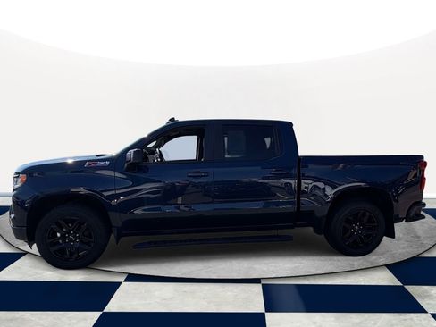 Used 2022 Chevrolet Silverado 1500 RST image 3