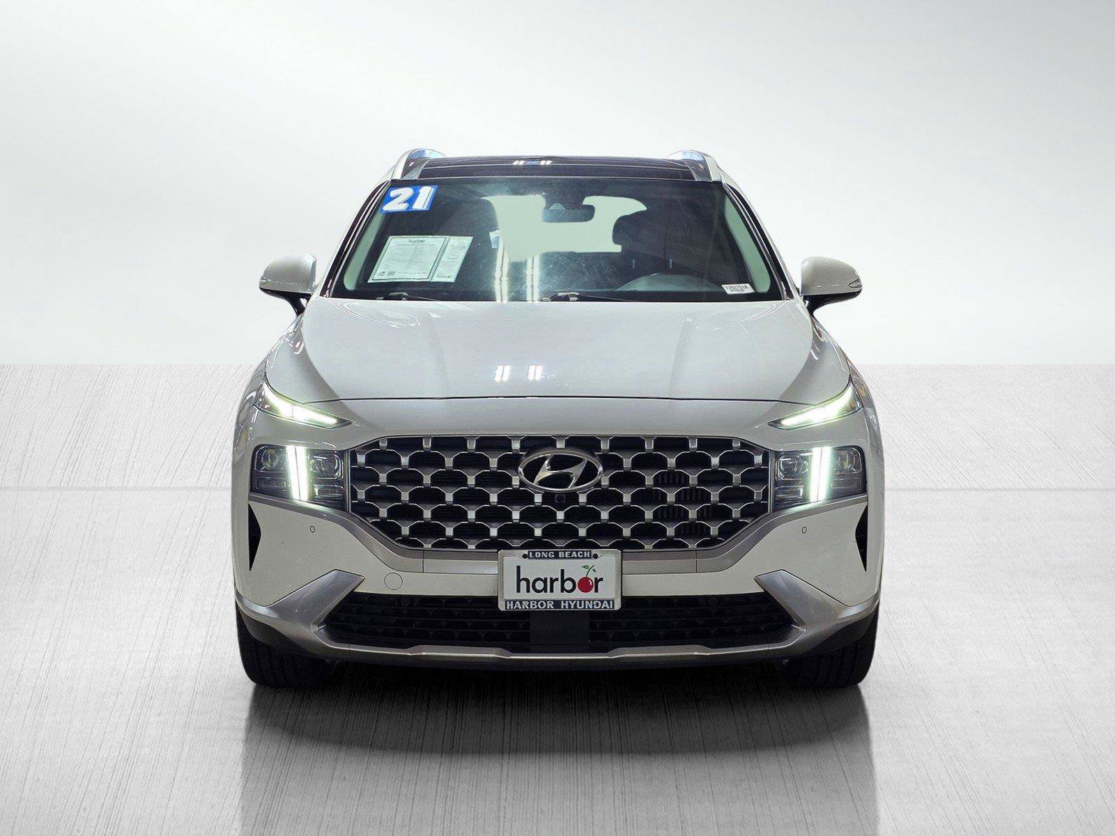 Used 2021 Hyundai Santa Fe Limited w/ Cargo Package AWD/4WD image 2