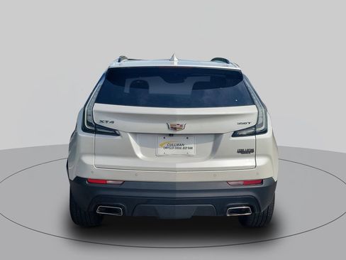 Used 2023 Cadillac XT4 Sport FWD image 4