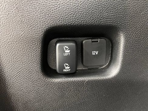 Used 2024 Ford Edge Titanium w/ Equipment Group 301A AWD/4WD image 8