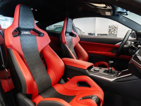 Used 2023 BMW M4 Coupe w/ Executive Package image 26