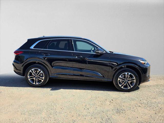 New 2026 Audi Q5 Premium Plus AWD/4WD image 2