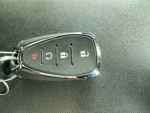 Used 2024 Chevrolet Equinox LS w/ LS Convenience Package AWD/4WD image 28