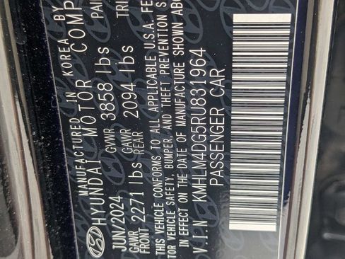 Used 2024 Hyundai Elantra SEL FWD image 18