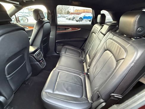 Used 2020 Lincoln Nautilus Reserve w/ Equipment Group 201A image 13