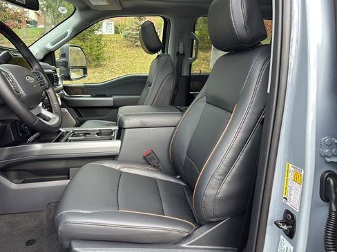 New 2026 Ford F350 Lariat w/ Black Appearance Package image 10