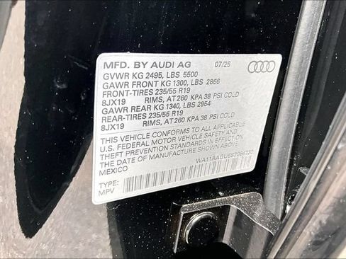 Used 2025 Audi Q5 Premium w/ Convenience Package AWD/4WD image 19