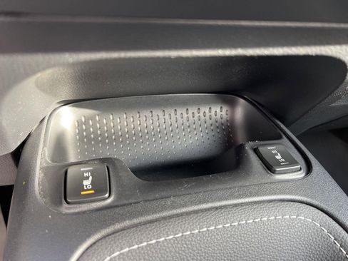 Used 2022 Toyota Corolla XSE image 11