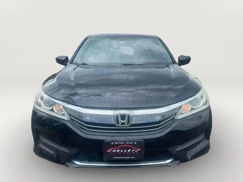 Used 2017 Honda Accord LX image 2