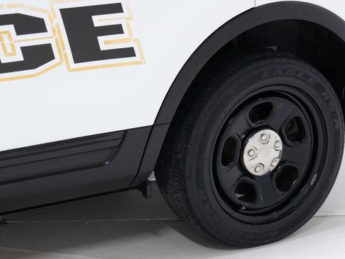 Used 2015 Ford Explorer 4WD Police Interceptor image 65