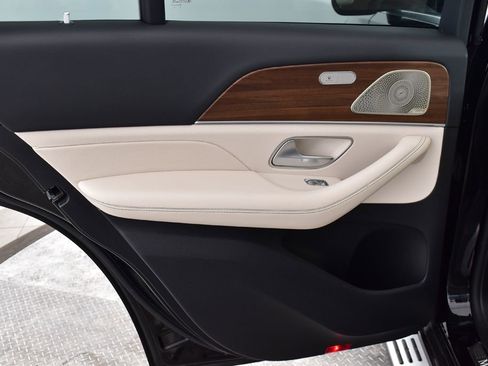 Used 2022 Mercedes-Benz GLE 350 4MATIC image 31