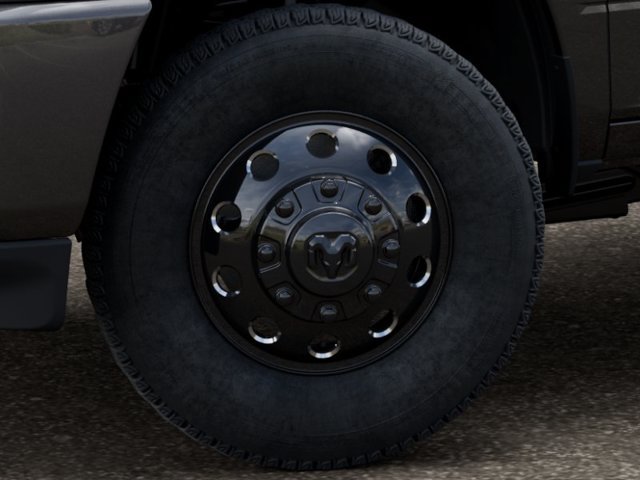 New 2027 RAM 3500 Big Horn AWD/4WD image 8