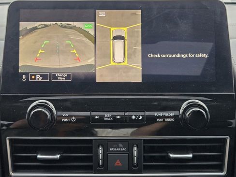 Used 2021 Nissan Armada Platinum w/ Captain's Chairs Package image 17