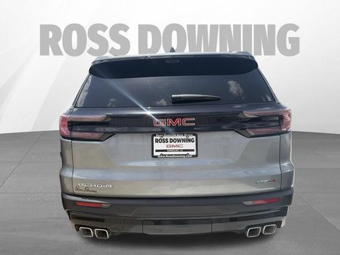 Used 2026 GMC Acadia AT4 AWD/4WD image 5