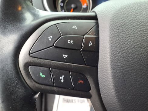 Used 2020 Jeep Cherokee Trailhawk w/ Cold Weather Group image 18