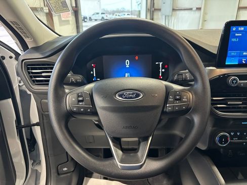 New 2026 Ford Escape Active image 9