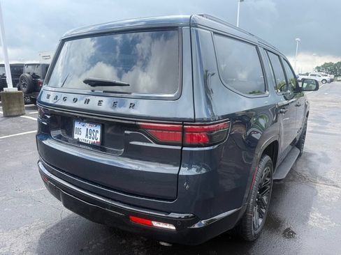 Certified 2024 Jeep Wagoneer Series II AWD/4WD image 3