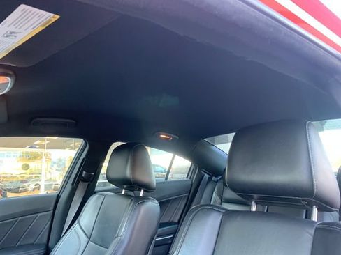 Used 2016 Dodge Charger R/T w/ Plus Group RWD image 12