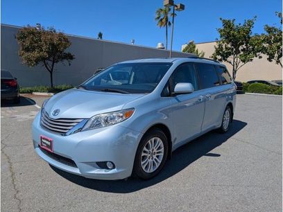 Used 2017 Toyota Sienna XLE w/ XLE Navigation Package